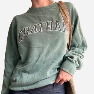 Cuffys Cape Cod Chatham Massachusetts blue crew neck sweatshirt  - size small